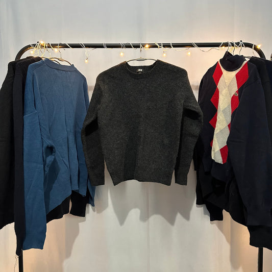 Uniqlo Basic Sweater  - Thrift (Dark Grey) (M)