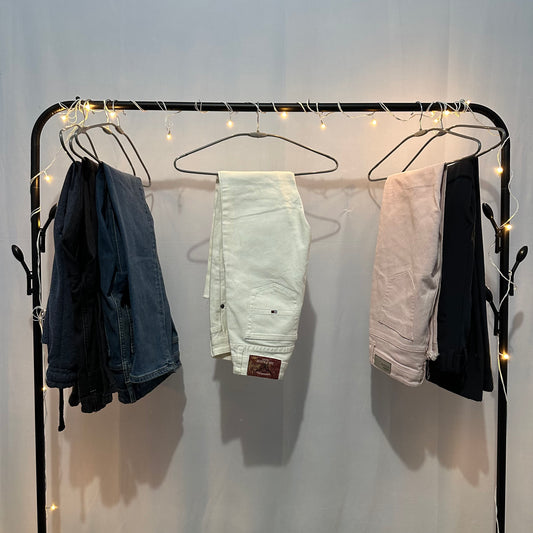 Tommy Hilfiger Women's Jeans - Thrift (White) (25)